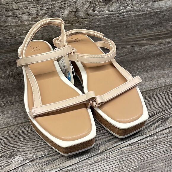 A New Day Women's Nova Sporty Cork Platform Sandals - Picture 5 of 9